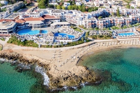 Alexander Beach Hotel & Village